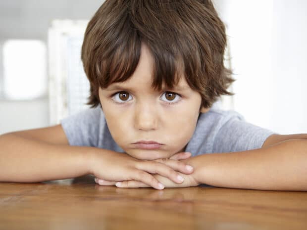 Bambino con diagnosi di autismo sbagliata