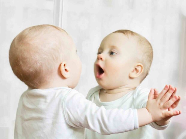 Bambino di 7 mesi